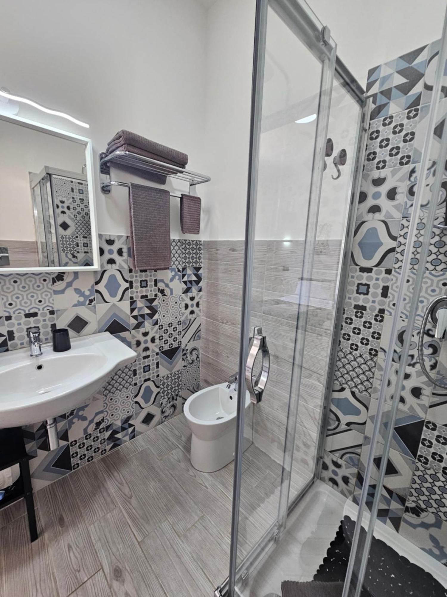 Frontemare Locazione Turistica Hotel Porto Empedocle Luaran gambar