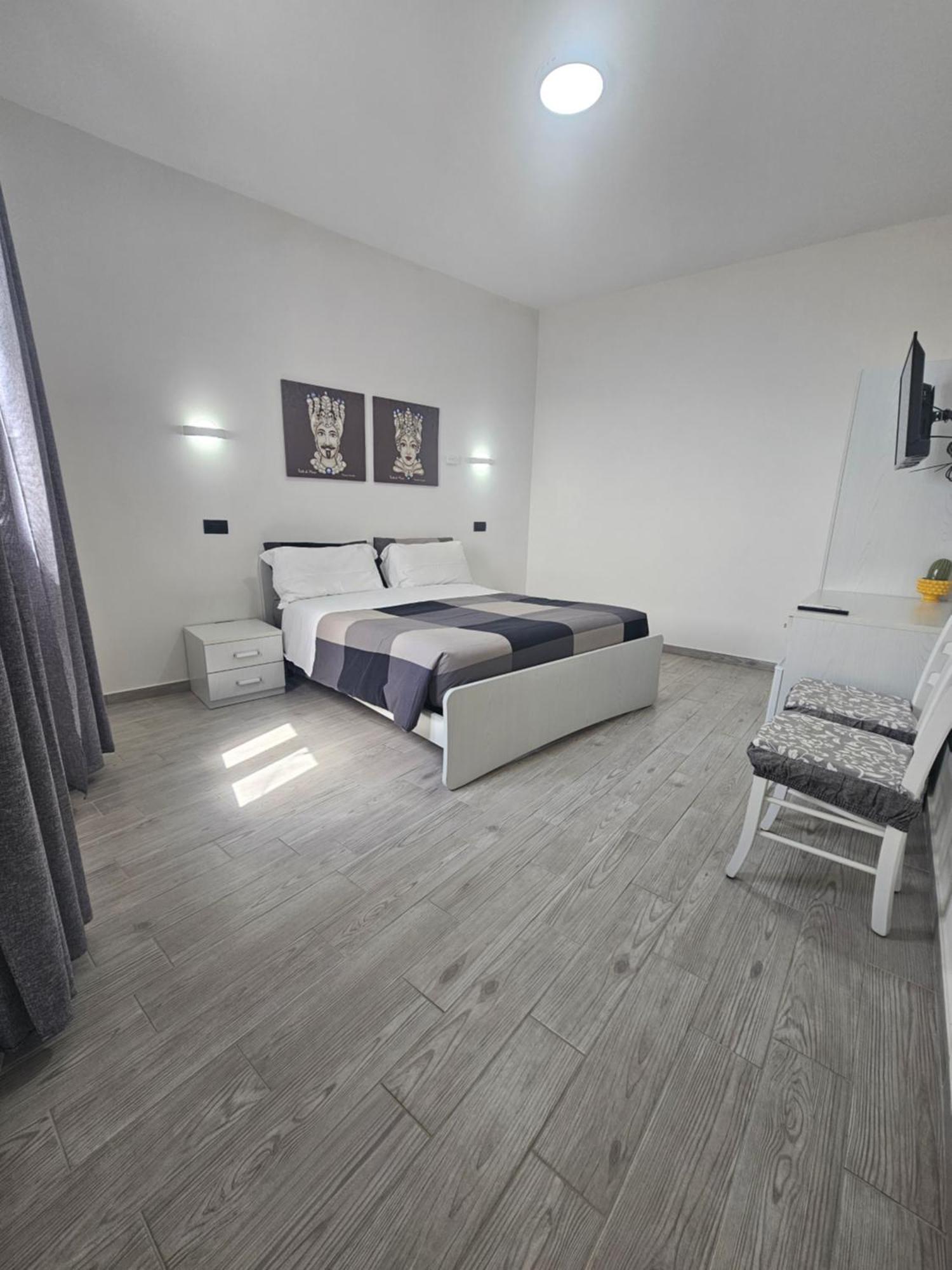 Frontemare Locazione Turistica Hotel Porto Empedocle Luaran gambar