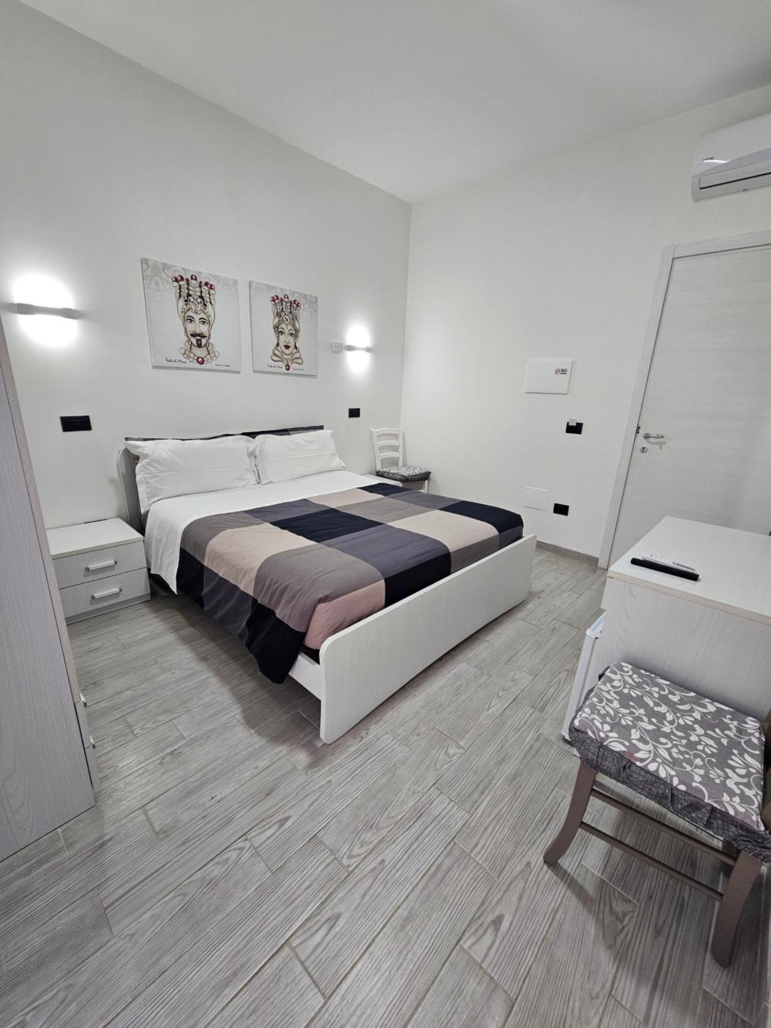 Frontemare Locazione Turistica Hotel Porto Empedocle Luaran gambar